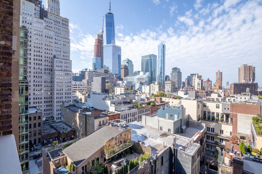 299 Broadway, New York, NY for lease - Building Photo - Image 2 of 15