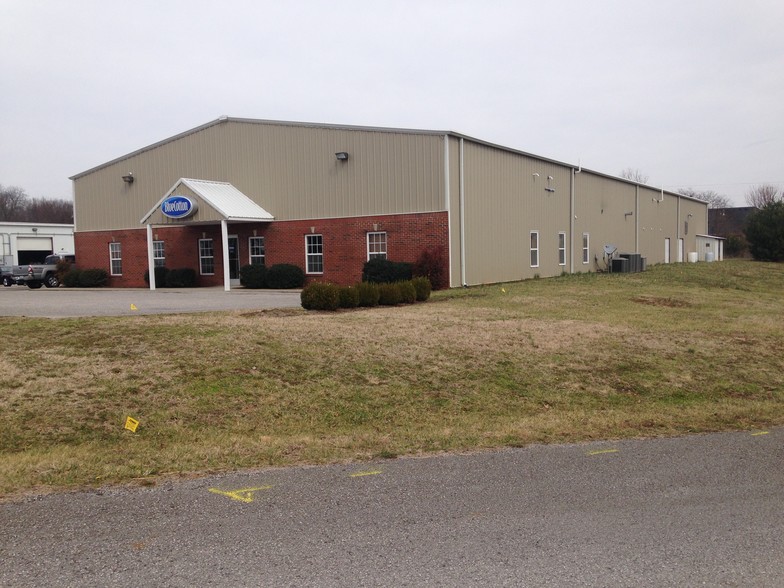 141 Vanderbilt Ct, Bowling Green, KY for lease - Building Photo - Image 3 of 9