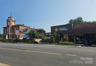 Plus de détails pour 33 E Main St, Brevard, NC - Commerce de détail à vendre