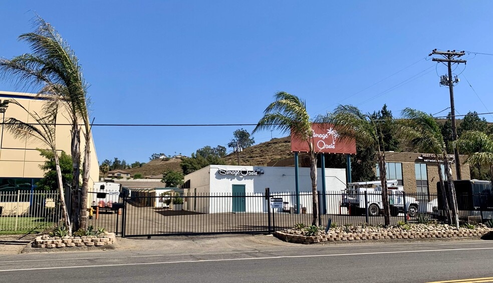 11493 Woodside Ave, Santee, CA for sale - Primary Photo - Image 2 of 9