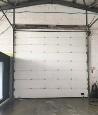 Flex in Vedene for lease - Interior Photo - Image 3 of 4