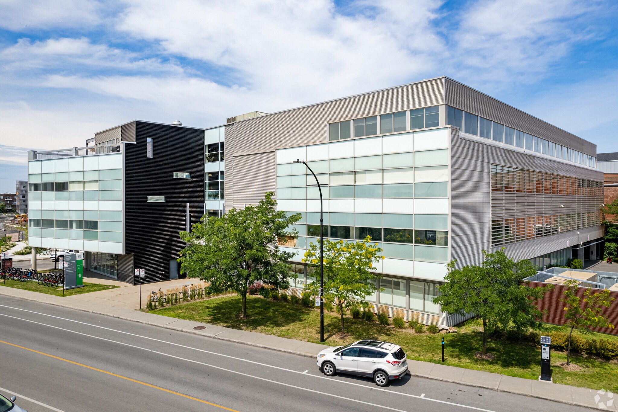4101 Rue Molson, Montréal, QC à vendre Photo principale- Image 1 de 1