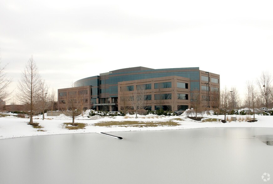 545 Metro Pl S, Dublin, OH for lease - Building Photo - Image 2 of 22