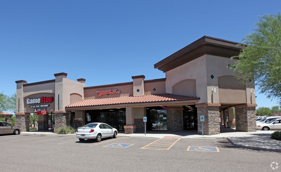 N Greenfield Rd, Mesa, AZ for lease - Building Photo - Image 3 of 16