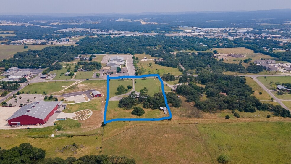 32 Cascade Caverns Rd, Boerne, TX for sale - Building Photo - Image 3 of 8