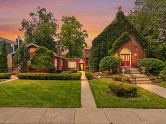 More details for 6240 N Avondale Ave, Chicago, IL - Specialty for Sale