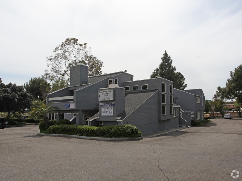 630-640 S Glassell St, Orange, CA for sale - Primary Photo - Image 1 of 78
