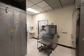 2531 S Shields St, Fort Collins, CO for lease Interior Photo- Image 2 of 17