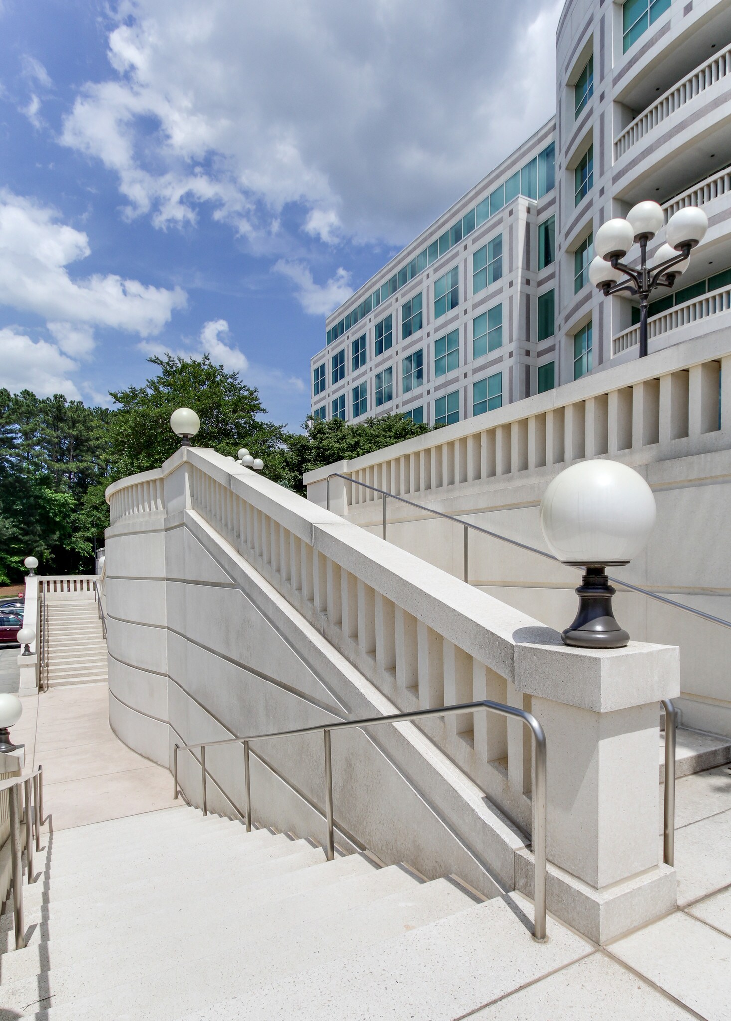 1001 Winstead Dr, Cary, NC à louer Photo du bâtiment- Image 1 de 2