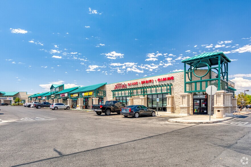 2381 E Windmill Ln, Las Vegas, NV à louer - Photo du bâtiment - Image 1 de 12