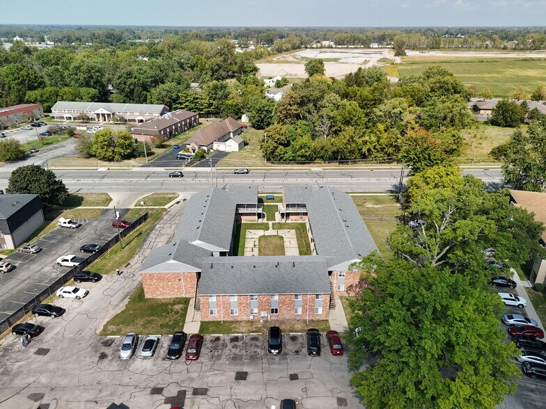 3917 Airport Hwy, Toledo, OH à vendre - Photo du bâtiment - Image 2 de 7