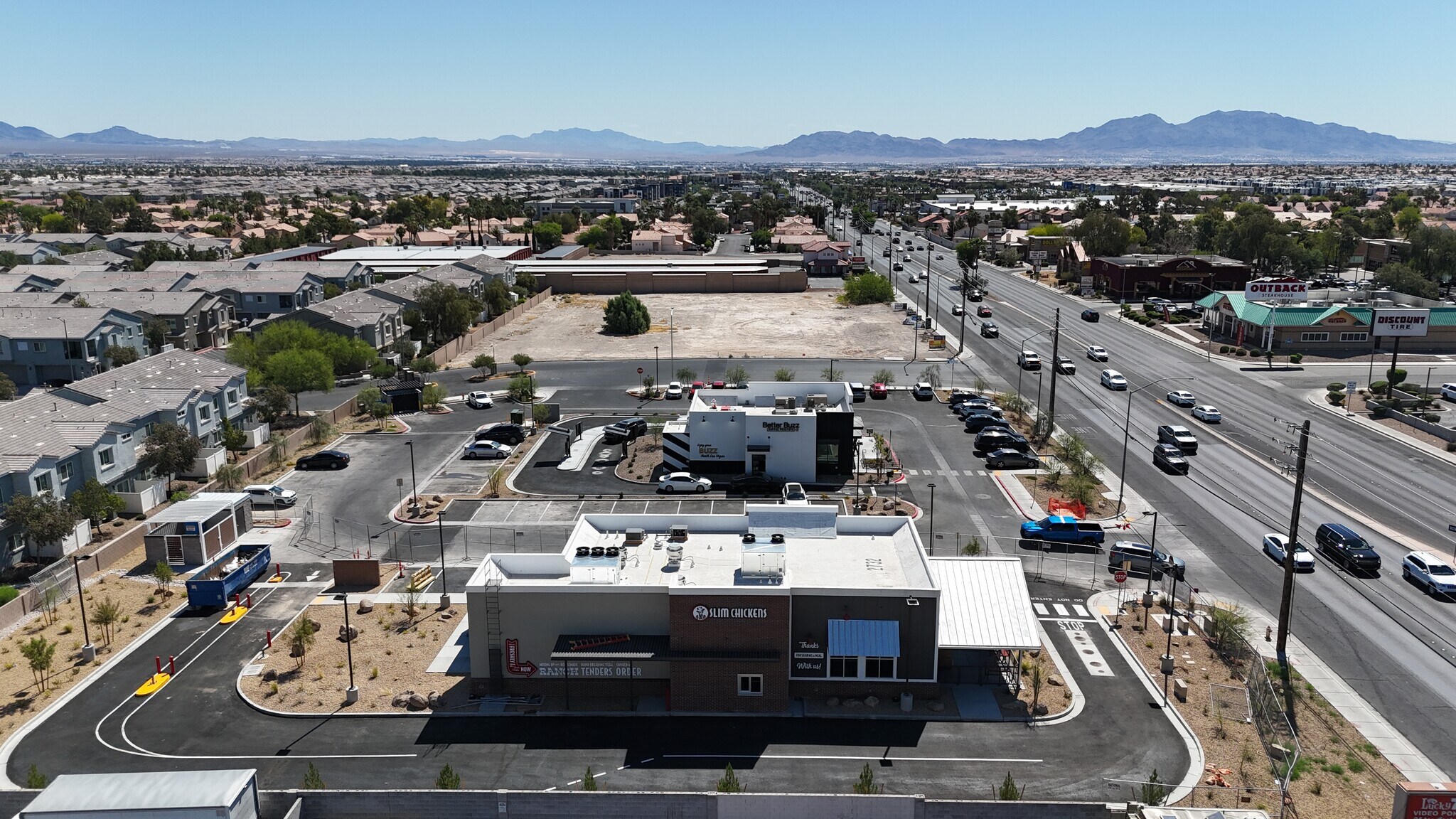 W Craig Rd, North Las Vegas, NV à louer Photo du bâtiment- Image 1 de 4