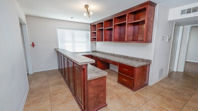 6460 Justice Ave, Milton, FL for sale Interior Photo- Image 1 of 8