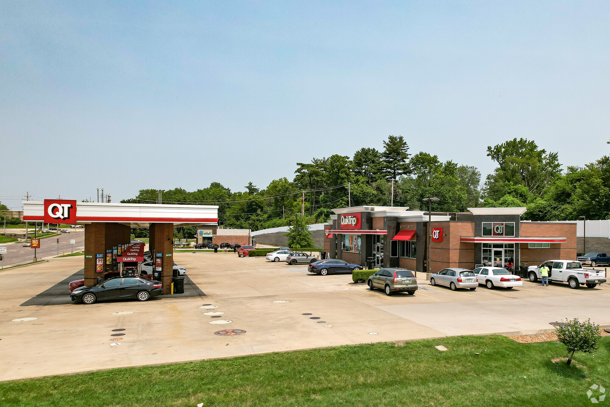 10768 W Florissant Ave, Ferguson, MO à vendre Photo du bâtiment- Image 1 de 1