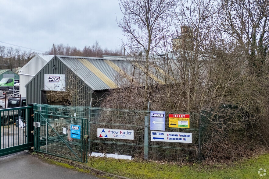 Station Rd, Chesterfield for lease - Primary Photo - Image 2 of 3