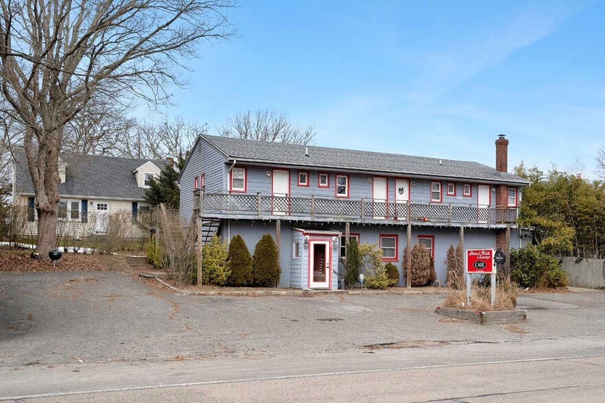 87 North Rd, Hampton Bays, NY for lease - Building Photo - Image 3 of 23