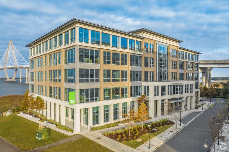 75 Port City Lndg, Mount Pleasant, SC for lease - Building Photo - Image 1 of 16