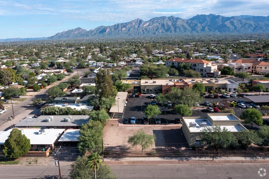 1601-1655 N Swan Rd, Tucson, AZ à vendre - Aérien - Image 3 de 5