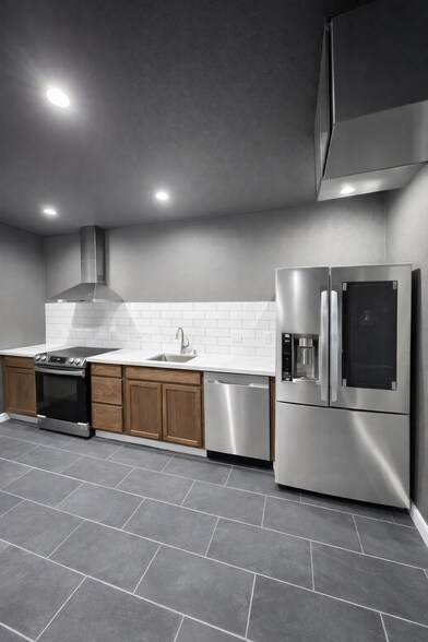 4706 3rd St, San Francisco, CA à louer - Photo intérieure - Image 3 de 5