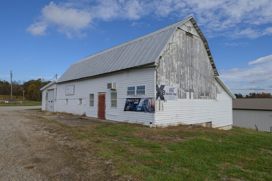 31232 Red Hill Rd, Langsville, OH à vendre - Photo du bâtiment - Image 2 de 39