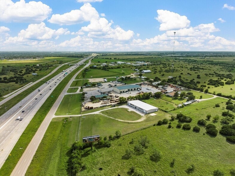 8398 S Interstate 35, Belton, TX for sale - Building Photo - Image 2 of 6