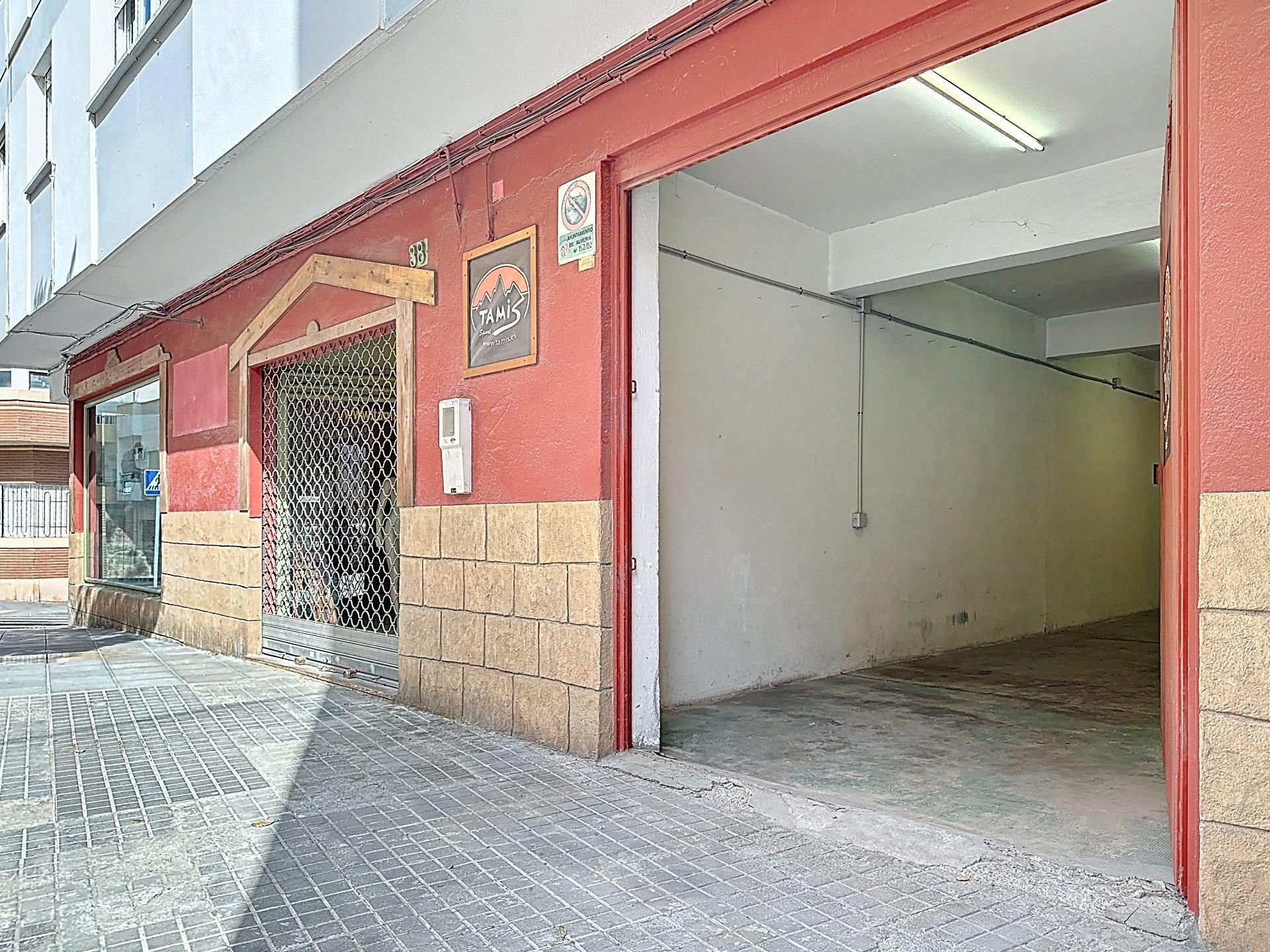 Multifamily in Almería, Almería for sale Building Photo- Image 1 of 6