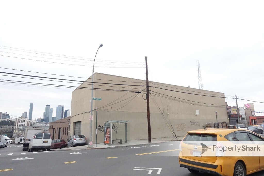 3405 Greenpoint Ave, Long Island City, NY for sale Building Photo- Image 1 of 4