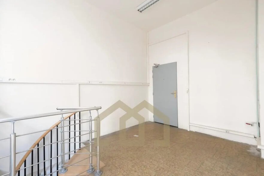 40 Rue Saint-Jacques, Paris for sale - Interior Photo - Image 3 of 6