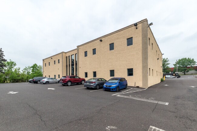 Plus de détails pour 271 Bethlehem Pike, Colmar, PA - Bureau à louer