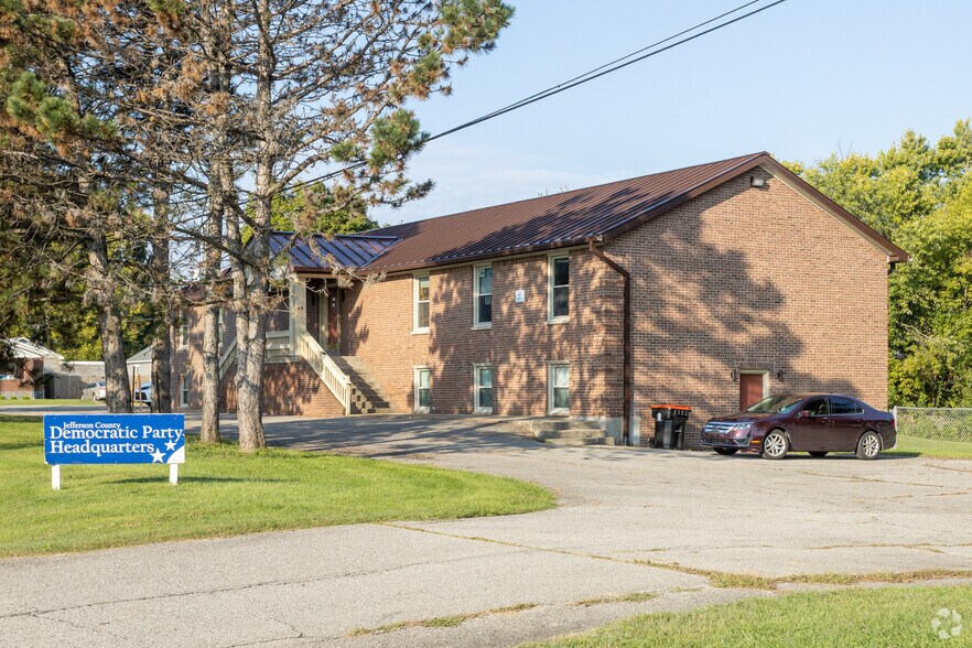 1501 Durrett Ln, Louisville, KY à louer - Photo du bâtiment - Image 2 de 2