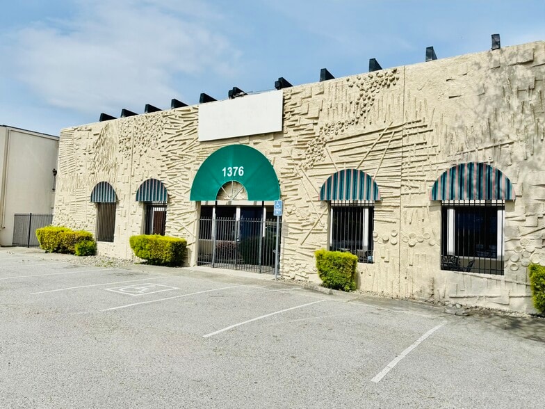 1376 N 4th St, San Jose, CA à vendre - Photo du bâtiment - Image 3 de 22