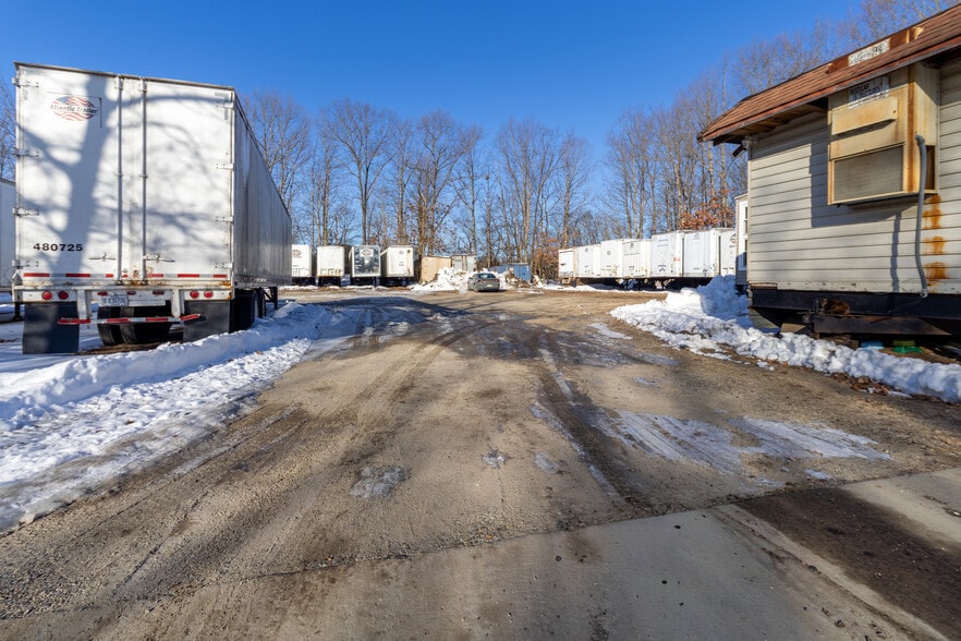 500 Industrial Dr, Chesilhurst, NJ for lease - Building Photo - Image 3 of 15