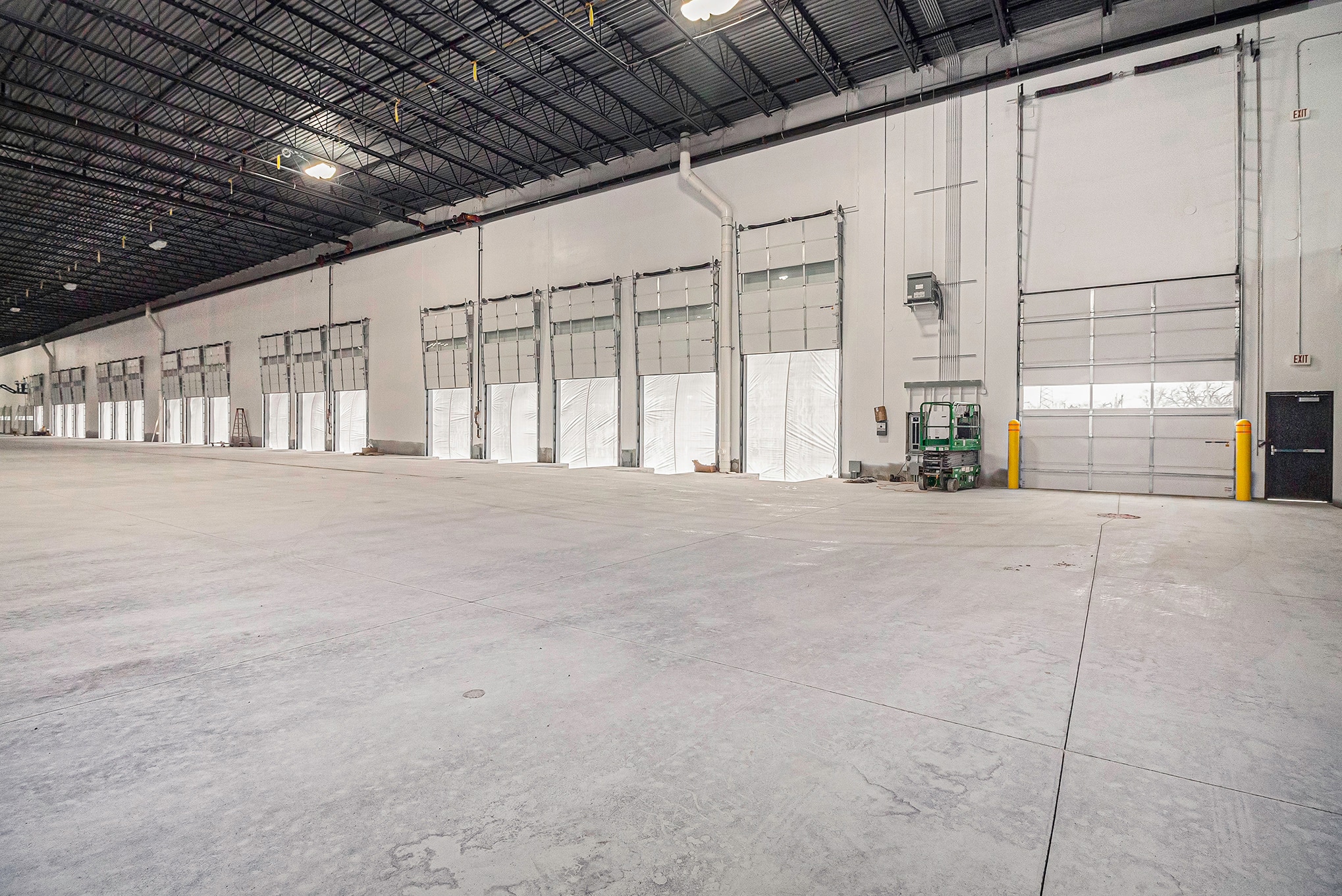 13751 Hamilton Ave, Highland Park, MI for lease Interior Photo- Image 1 of 4