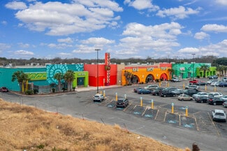 Plus de détails pour 910 SE Military Dr, San Antonio, TX - Commerce de détail à louer