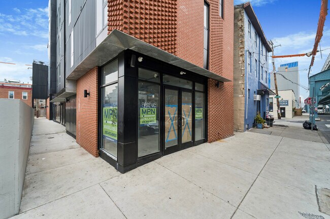 More details for 1350 N Front St, Philadelphia, PA - Retail for Lease