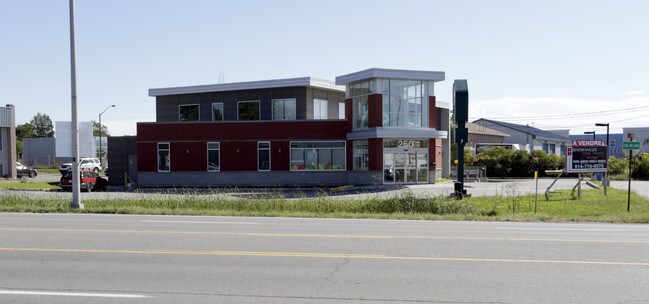 More details for 250 Boul Lachapelle, Saint-jerome, QC - Office for Sale