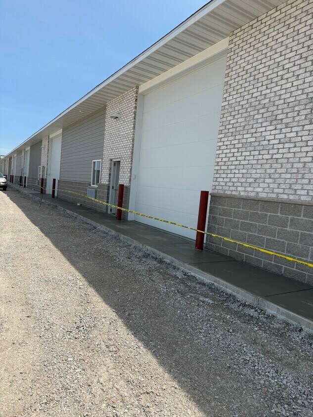 More details for 1405 Enterprise Dr, De Pere, WI - Flex for Lease