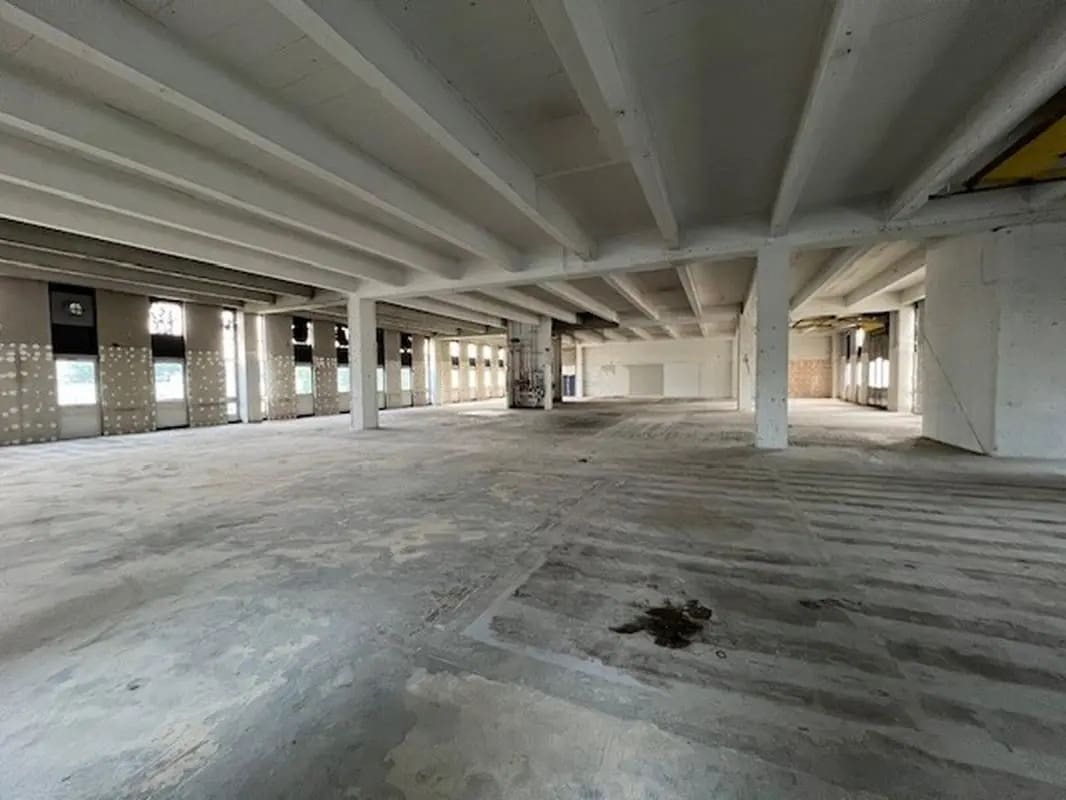 Flex dans Rungis à louer Photo intérieure- Image 1 de 2