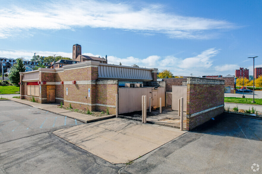 610 William Marks Dr, Homestead, PA for lease - Building Photo - Image 2 of 2