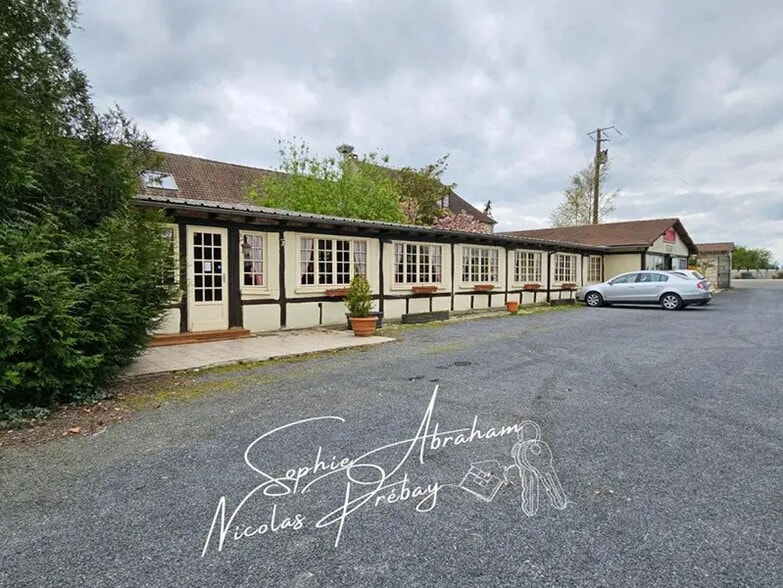Flex in Angerville for sale - Building Photo - Image 1 of 10