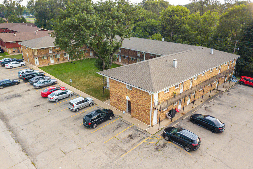 7812 Venus St, Loves Park, IL for sale - Building Photo - Image 1 of 1