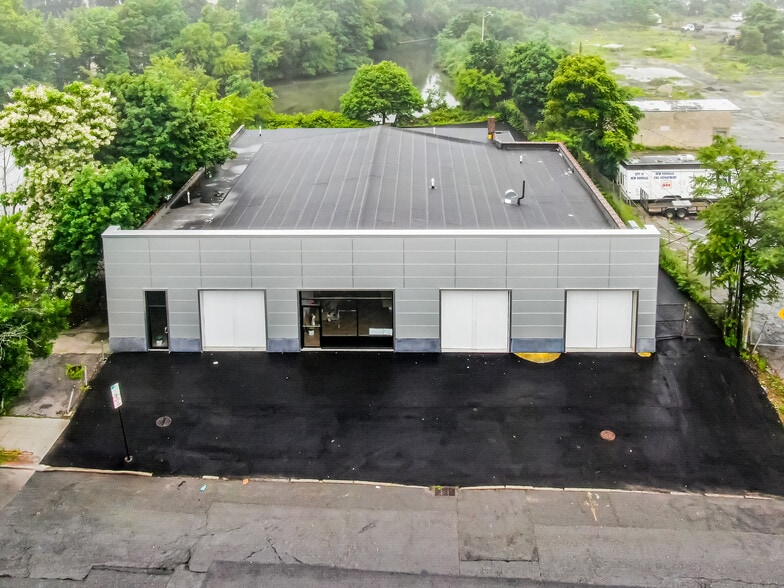 212-216 Main St, New Rochelle, NY for lease - Building Photo - Image 2 of 18