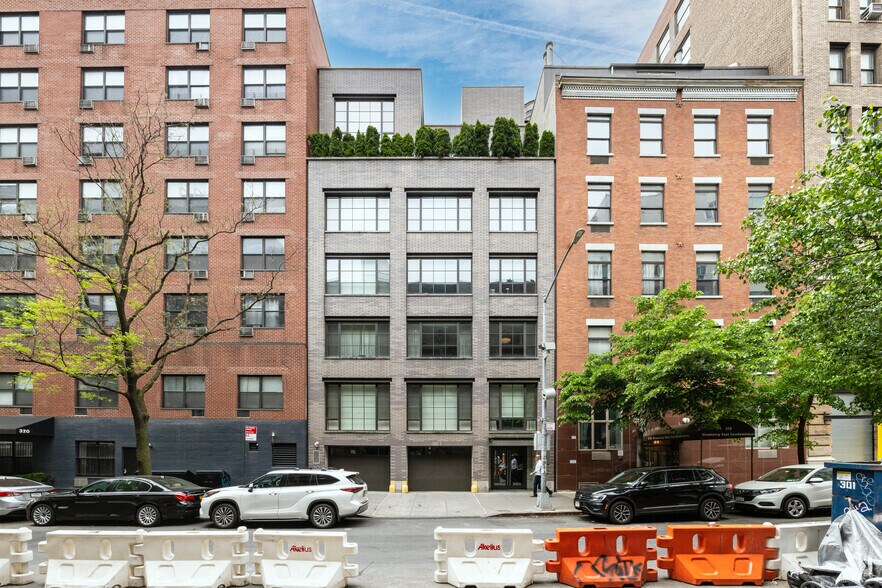 316-318 E 22nd St, New York, NY à vendre - Photo du bâtiment - Image 1 de 27