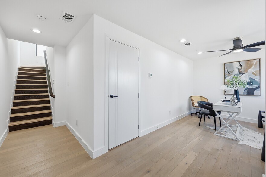 2631 Kirby st, Dallas, TX à vendre - Photo du bâtiment - Image 2 de 33