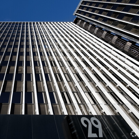 Calle de Agustín de Foxá, 29, Madrid, Madrid for lease - Building Photo - Image 3 of 8