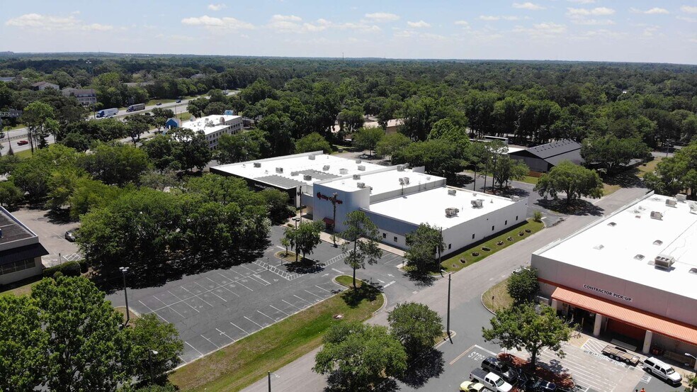 7001 NW 4th Blvd, Gainesville, FL à vendre - Photo du bâtiment - Image 1 de 7