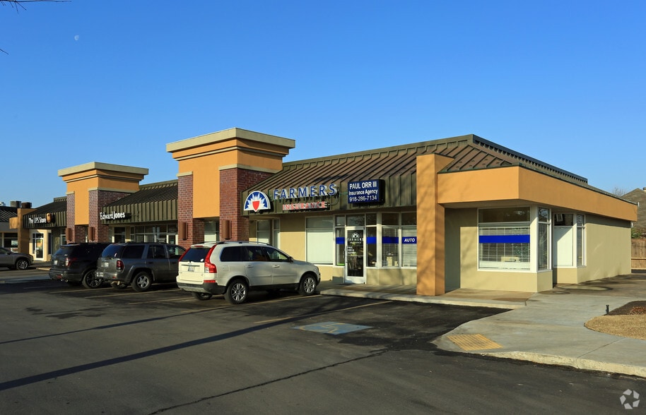 10026 S Mingo Rd, Tulsa, OK for lease - Building Photo - Image 2 of 3