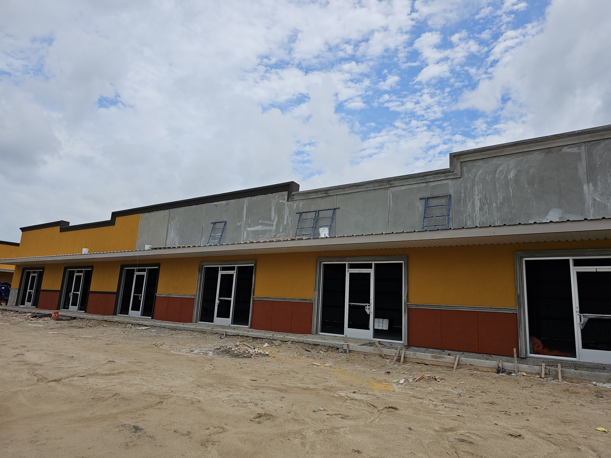 3114 Holly Road, Corpus Christi, TX for lease Building Photo- Image 1 of 6