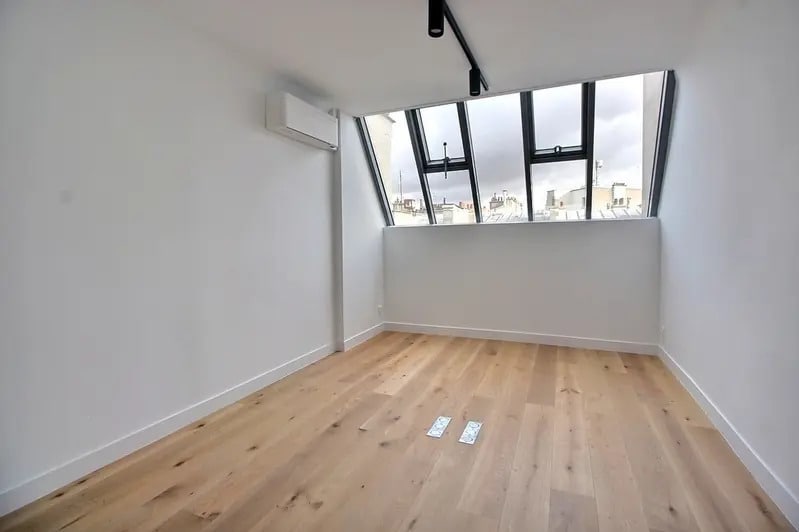 55 Rue Du Faubourg Montmartre, Paris for lease - Interior Photo - Image 3 of 22