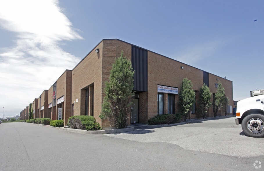 7875 Tranmere Dr, Mississauga, ON for sale - Primary Photo - Image 1 of 1